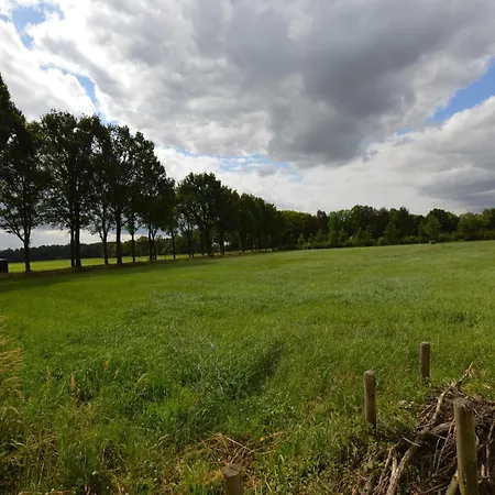 Prázdninový dům In Reusel Near Cycling Routes, Cleaning Included
